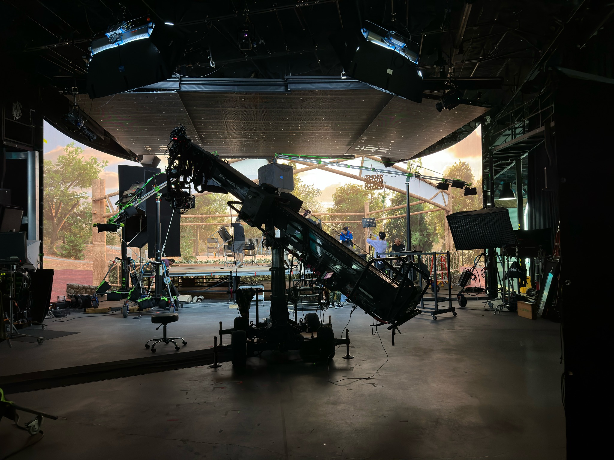 XR stage and production technology for film and television